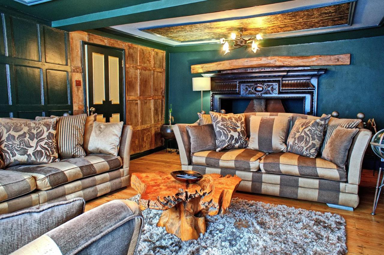 Luxury 9 Bed Manor House Hot Tub Cinema Room Skytv Сафрън Уолдън Екстериор снимка